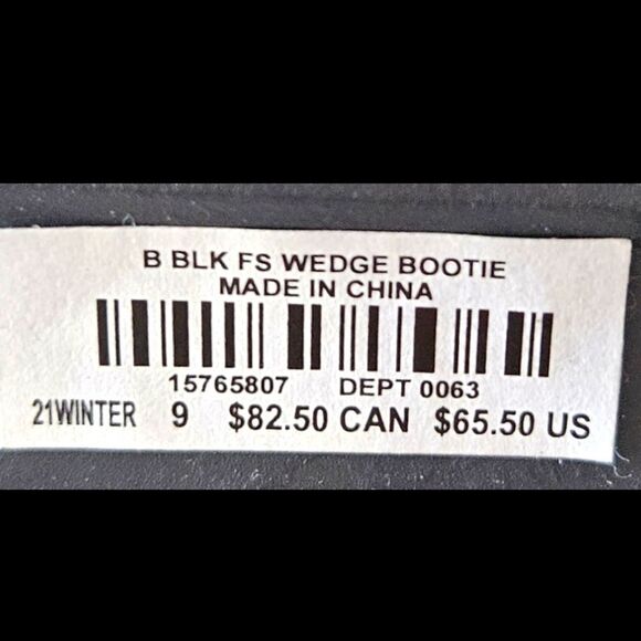 NIB TORRID Women's Wedge Bootie Faux SuedeโBlack Extra Wide Rubber Cushion boot - Picture 12 of 12